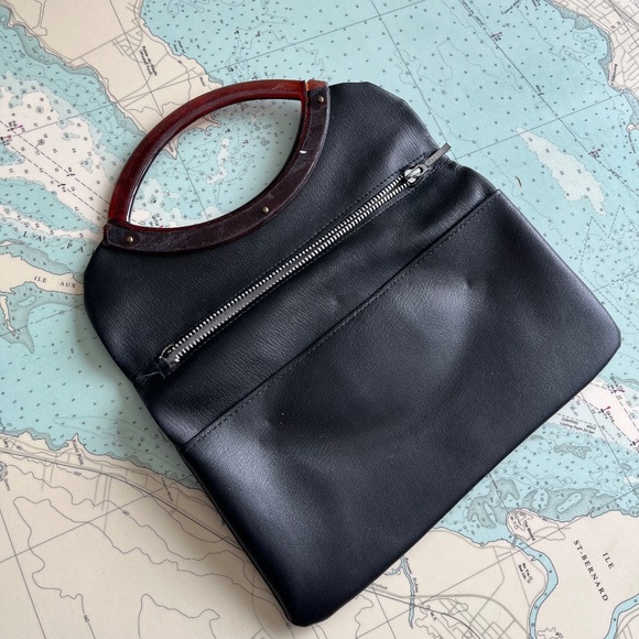 Vintage 70s Artel Black and Brown Clutch with Bakelite Handle - Picture 2 of 5
